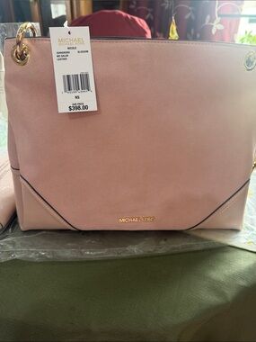 Michael Kors Blossom  Pink Shoulder Bag with Gold Hardware with matching wallet
